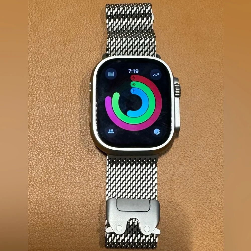 Apple iWatch 49mm NATURAL Titanium Milanese Loop size "M" for Ultra2 Sealed, New - Picture 5 of 14